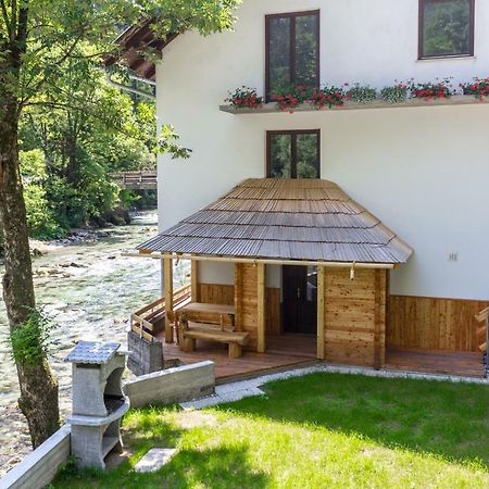 Krivec Appartement Luče Buitenkant foto